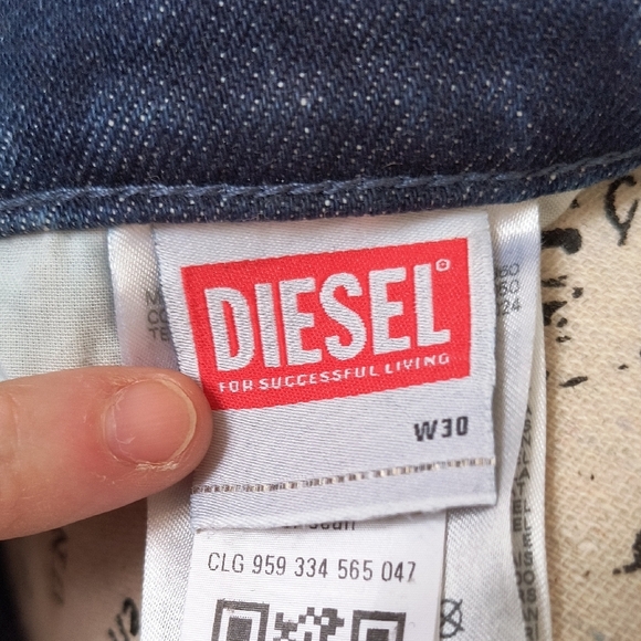 Diesel Men's Blue Jeans Size 30 - Picture 11 of 12